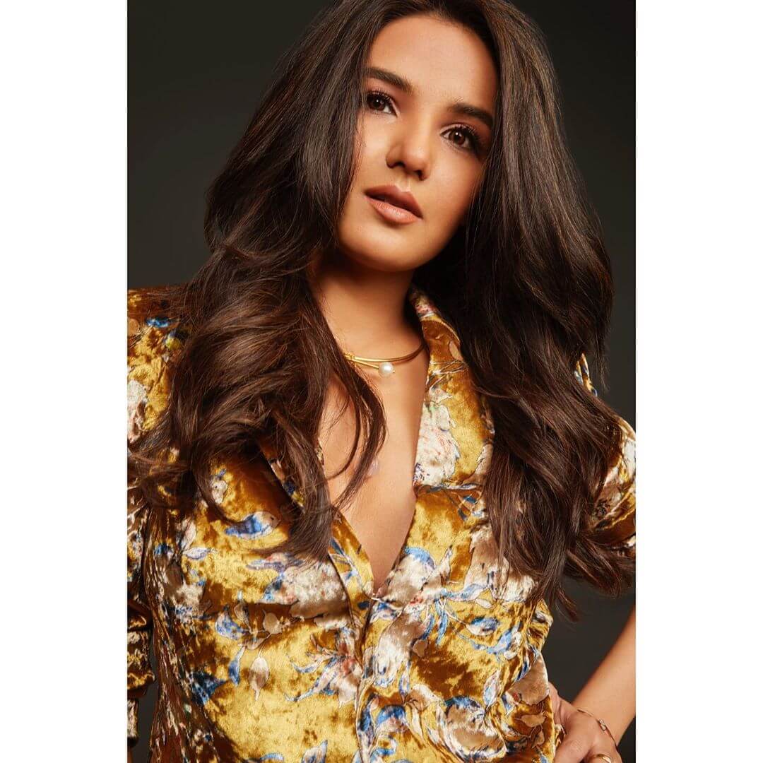 Jasmin Bhasin Age, Height, Boyfriend, Family, Biography, And More ...