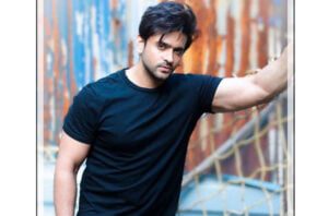 Ashish Sharma (Actor) Height, Age, Wife, Son, Biography, and More